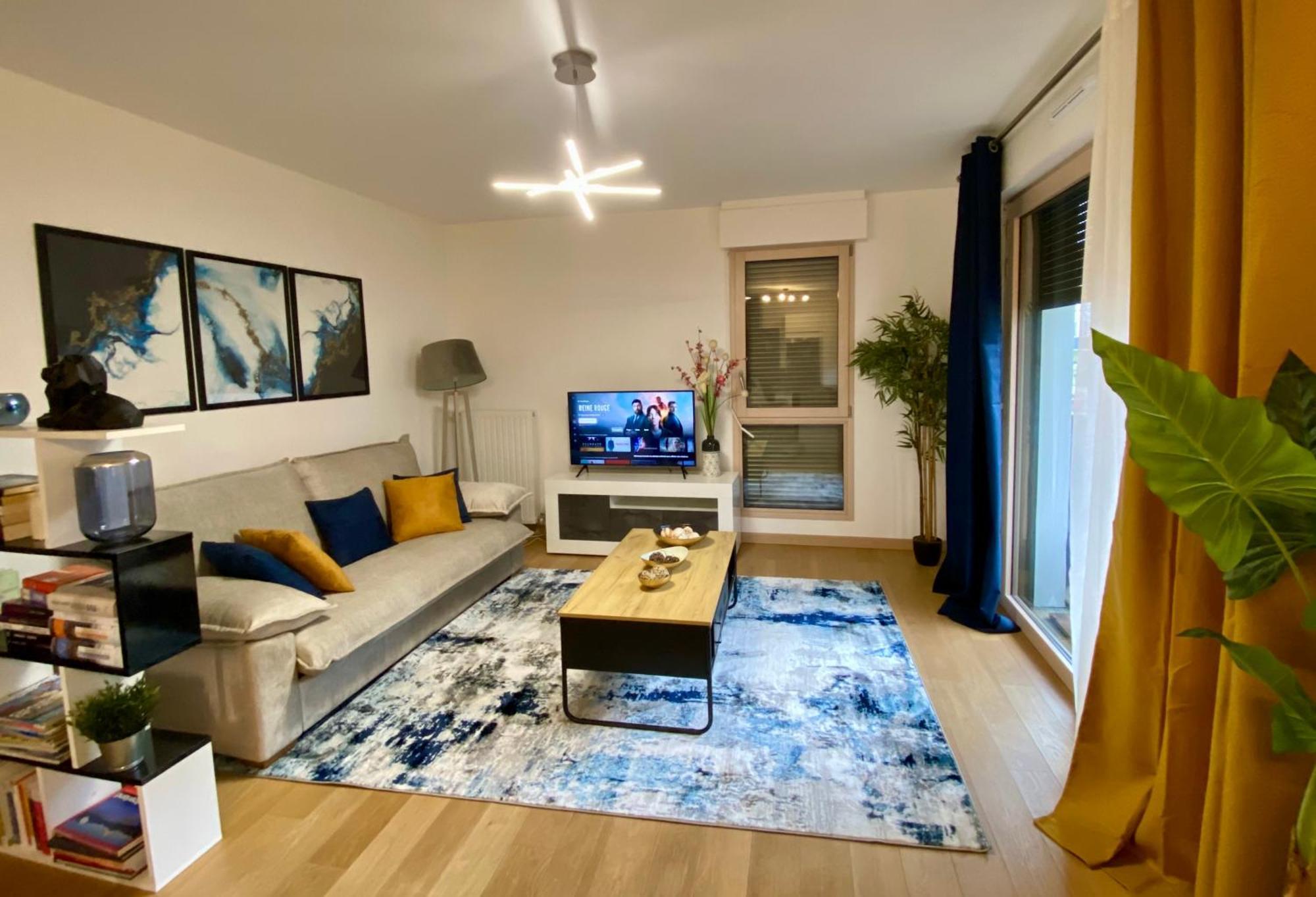 Loft Industriel A Cote De La Defense Apartment Nanterre Exterior photo