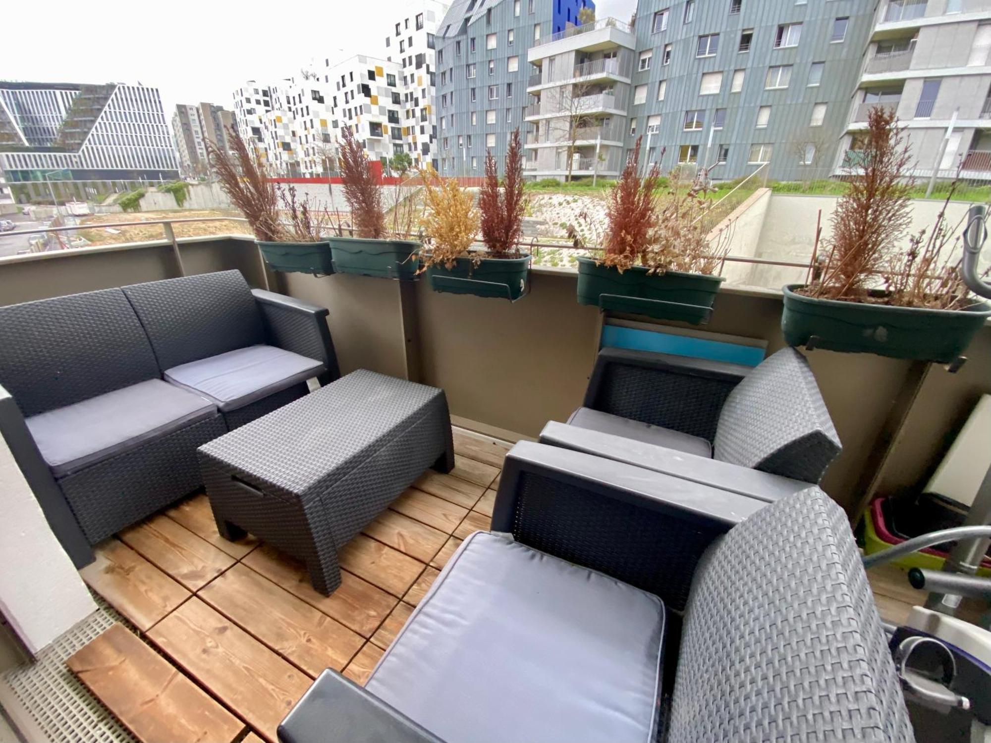 Loft Industriel A Cote De La Defense Apartment Nanterre Exterior photo